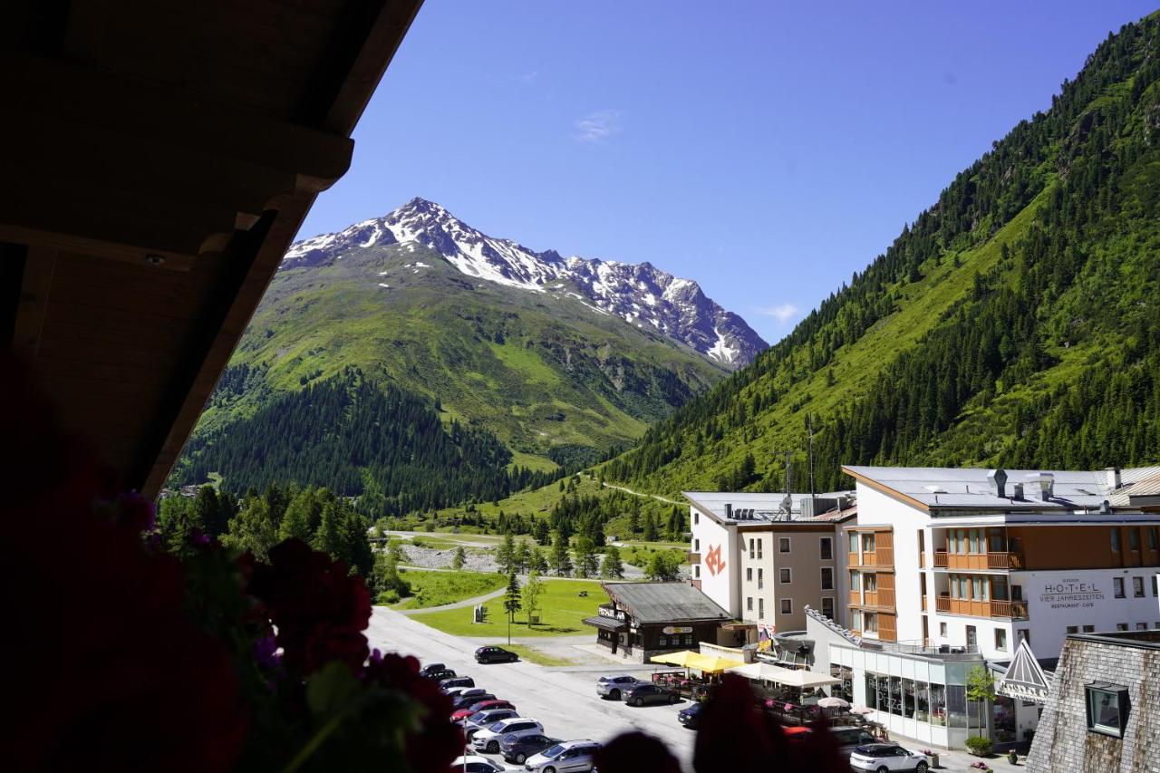 Hotel Mittagskogel Pitztal Санкт-Леонхард-им-Пицталь Экстерьер фото