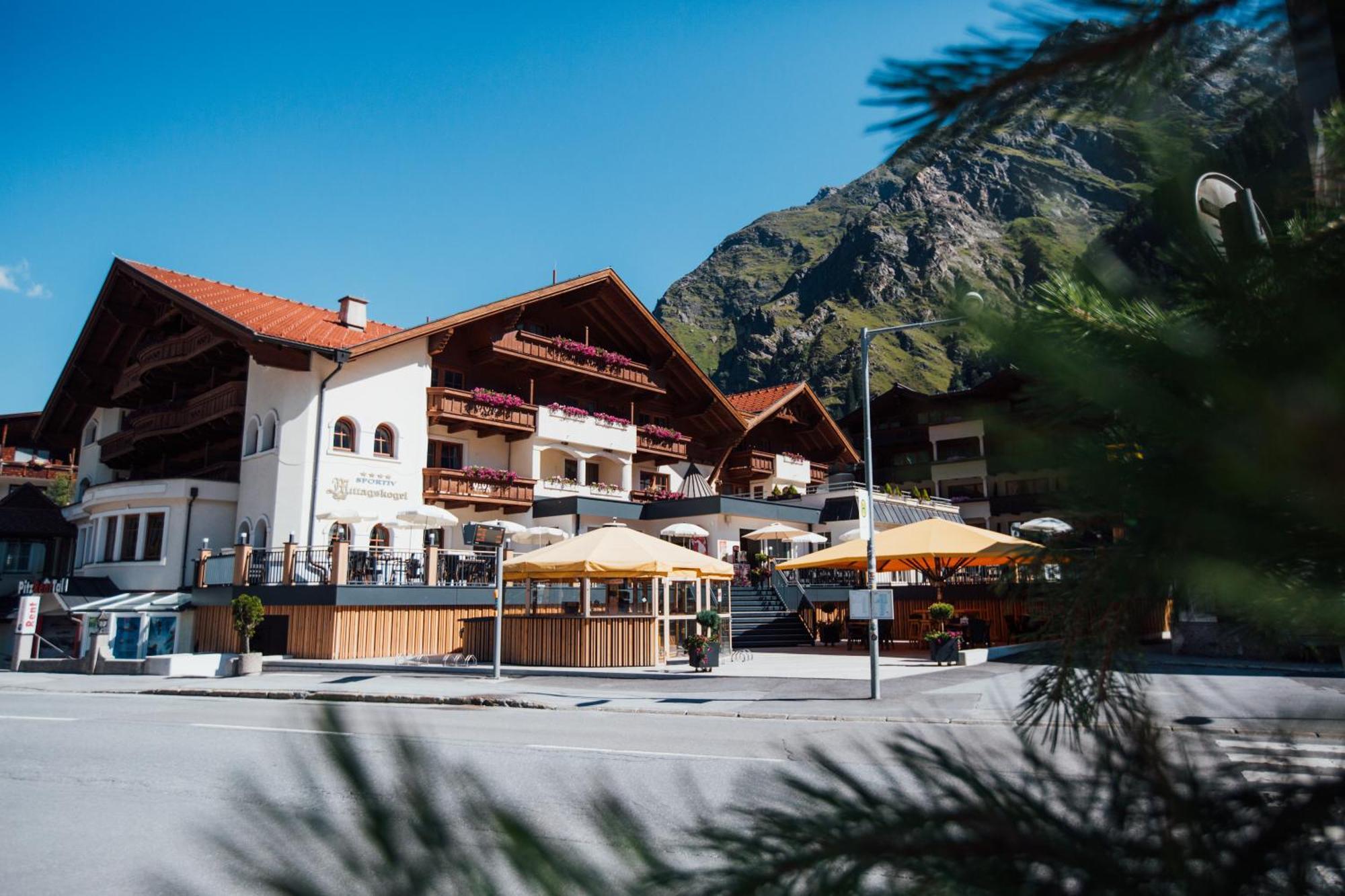 Hotel Mittagskogel Pitztal Санкт-Леонхард-им-Пицталь Экстерьер фото